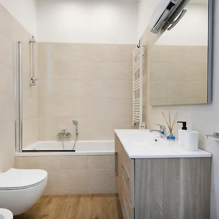 Apartamento Oriens 24 - Comfy & Roomy *